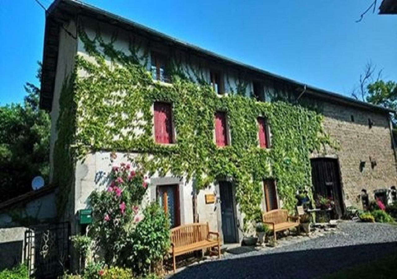 L'Embellie Acomodação com café da manhã Bertignat Exterior foto